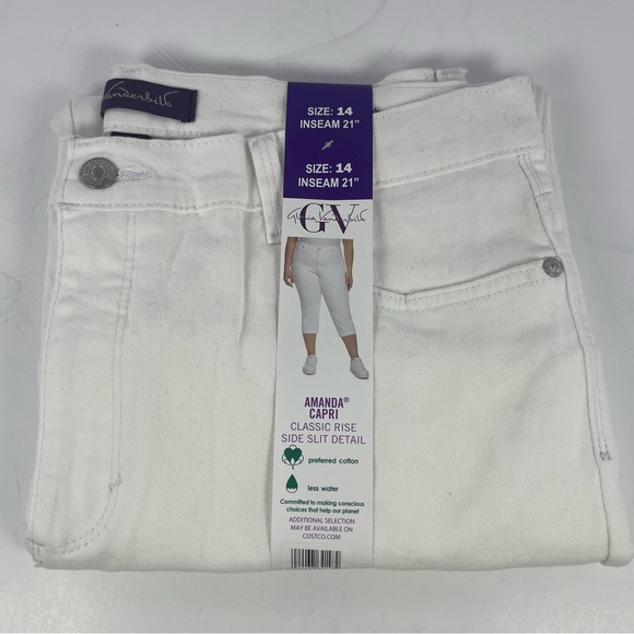 Gloria Vanderbilt Women's Amanda Capri Jean - Picture 3 of 11